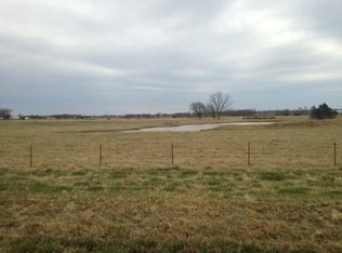 20707 N Shady Grove Rd, Siloam Springs, AR 72761