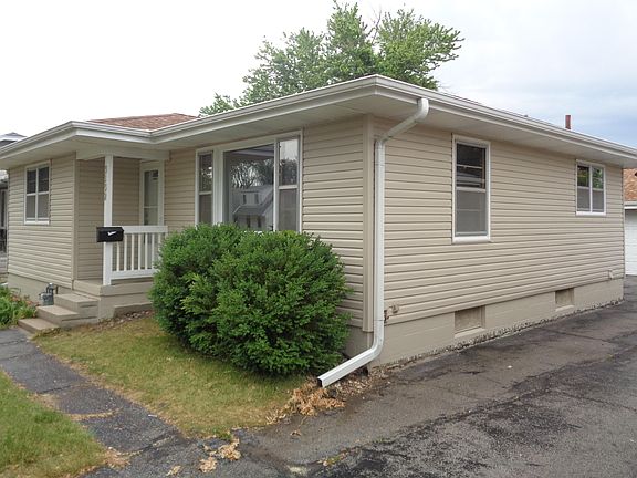 3rd image of 3132 Avenue G