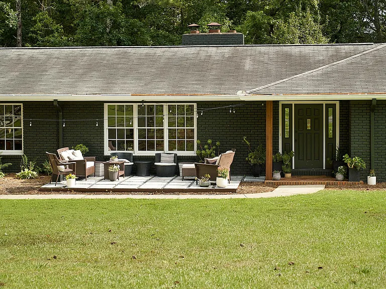 610 Lake Charles Way — Photo 2