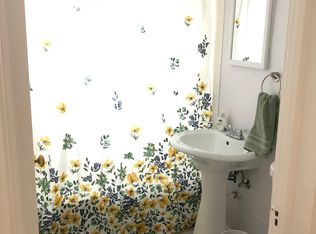 2762 Hampton Pkwy UNIT R2, Evanston, IL 60201