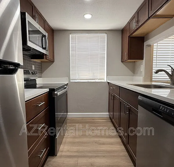 1111 E University Dr #127 — Photo 12