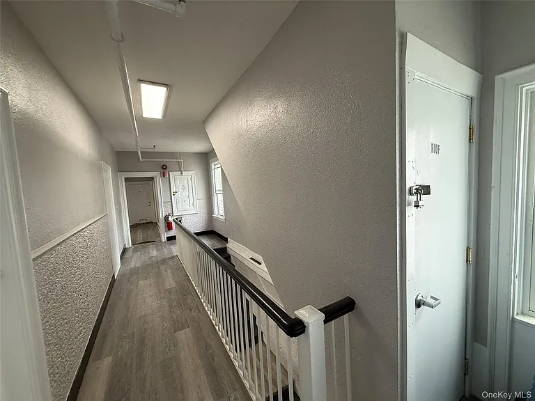 60 Carroll St #D8 — Photo 2