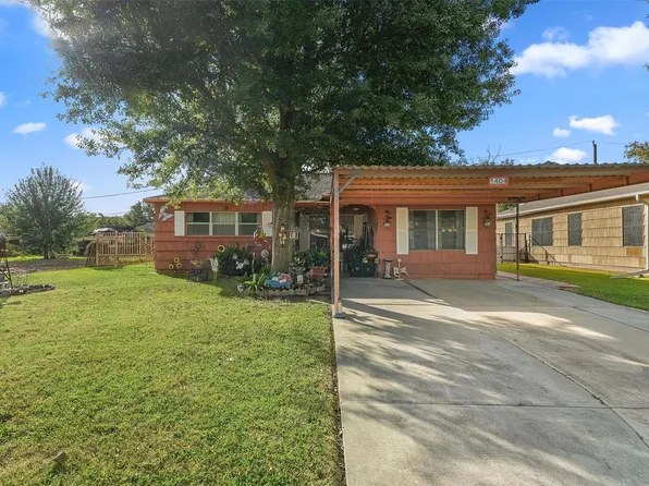 1404 Hemlock Dr, Pasadena, TX 77502