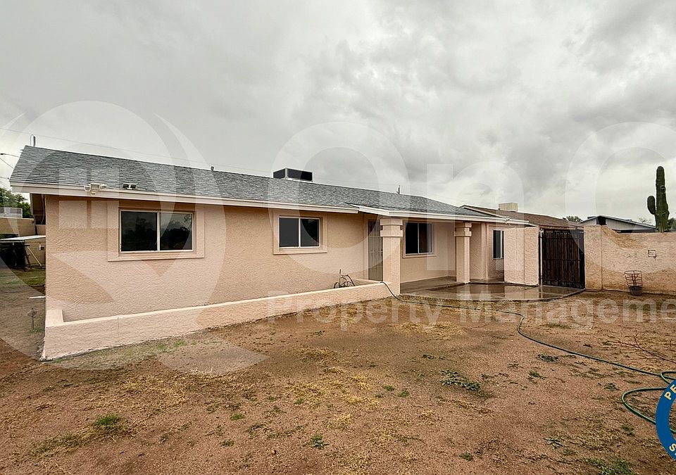 1st image of 531 N 111th Pl