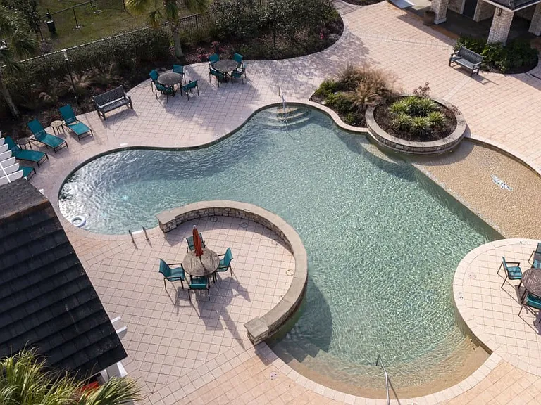 Evergreen at Tuscany Villas — Photo 8