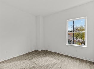 3247 Real St #B202, Houston, TX 77087