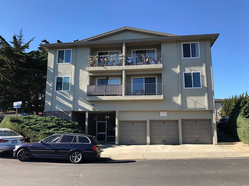 1st image of 35 Kent Ct #10