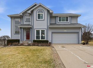 8217 S 66th Ave, La Vista, NE 68128
