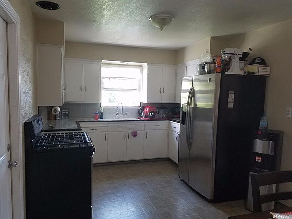 4th image of 2441 W Mendocino Ave