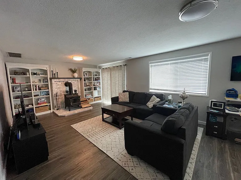 2026 Baymont Dr — Photo 4