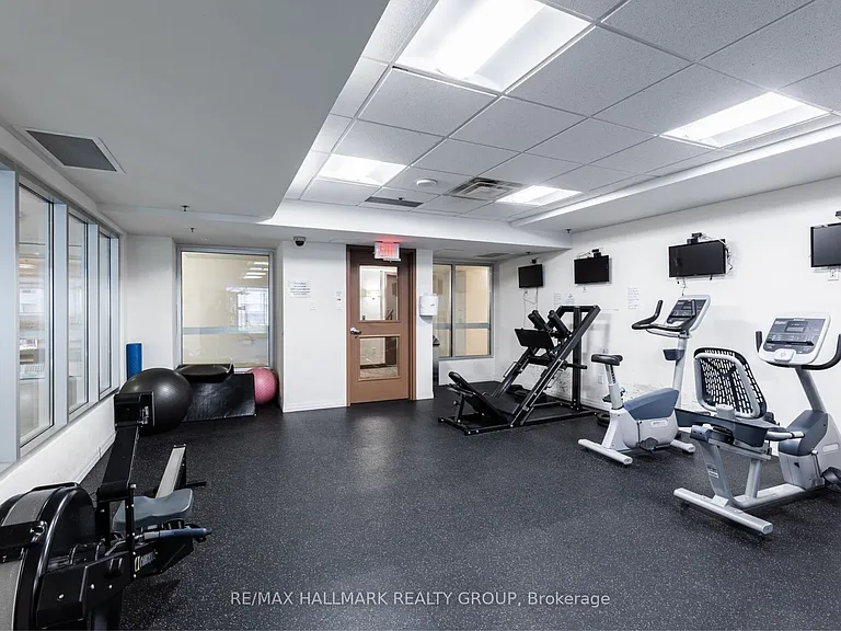 195 Besserer St #2106 — Photo 25