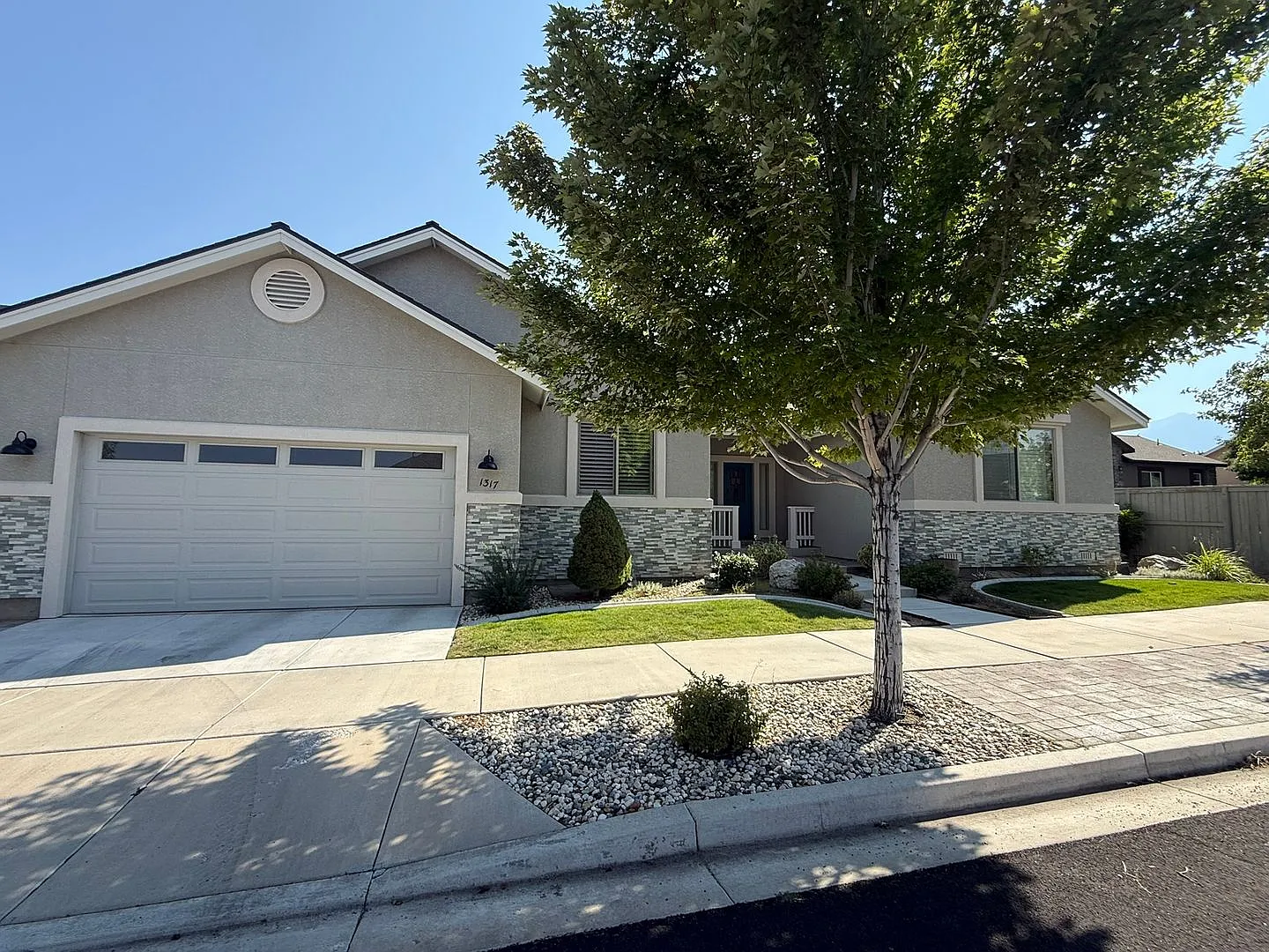 1317 Cedar Creek Circle Gardnerville, NV 89460 — Photo 2