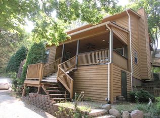 170 Waltonian Ter, Fox Lake, IL 60020