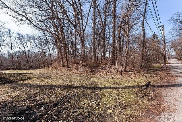 2nd image of 919 Ellynwood Dr