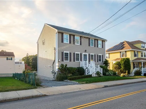 46 Malbone Rd #1, Newport, RI 02840