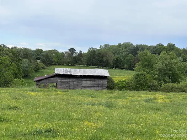 182 Calhoun Rd, Stony Point, NC 28678