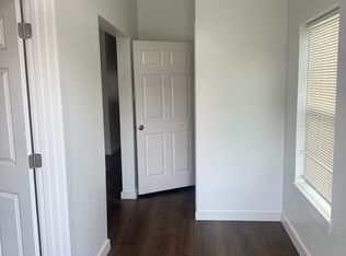 4017 Leffingwell St, Houston, TX 77026