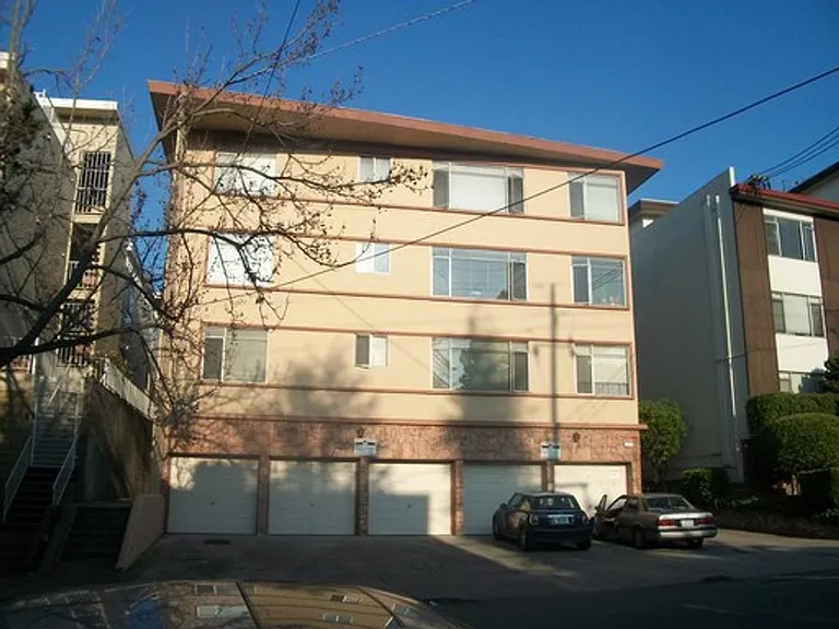 260 Lee St — Photo 9