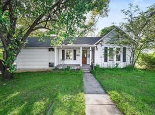 108 S 3rd St, Lansing, KS 66043