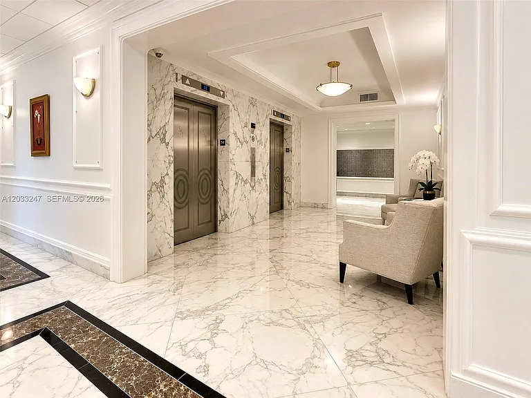 5700 Collins Ave #3A — Photo 9