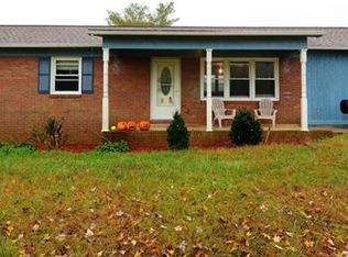 328 Chestnut Grove Rd, Statesville, NC 28625