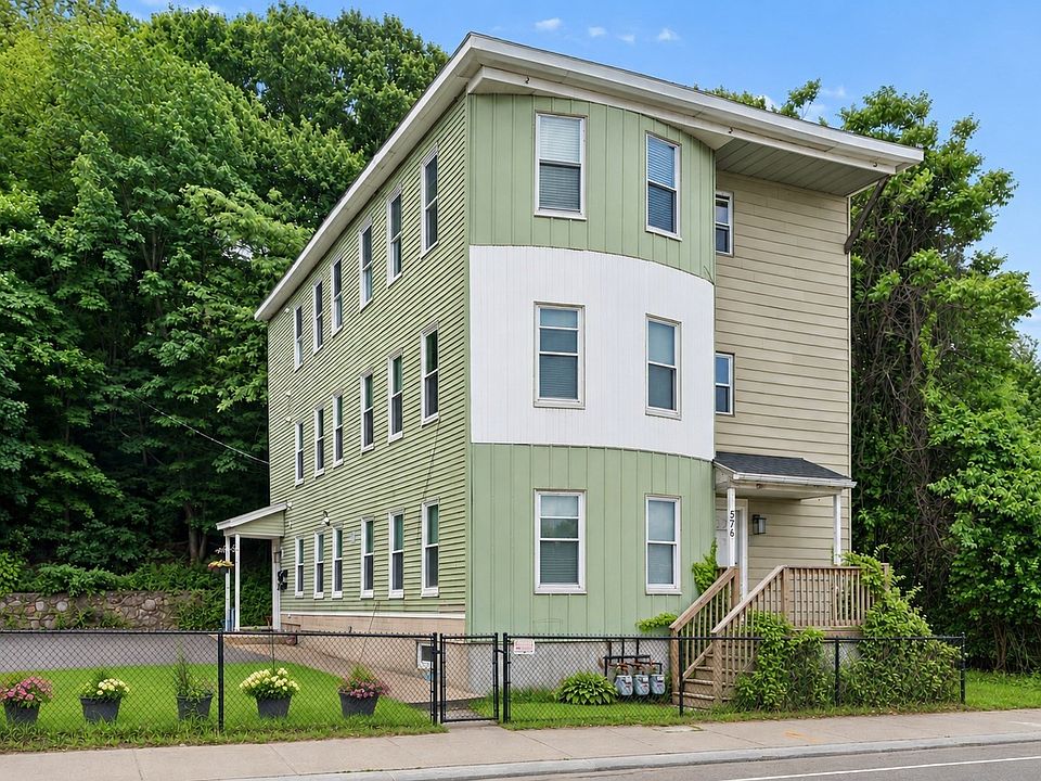 1st image of 576 Franklin St