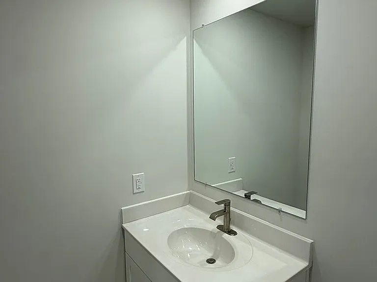 2104 Winterberry Ln — Photo 19