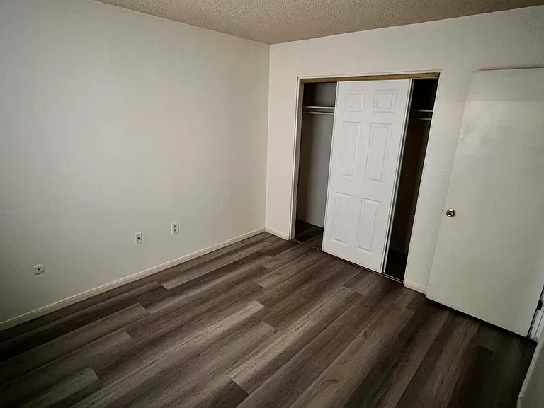 309 W Barioni Blvd #A — Photo 5