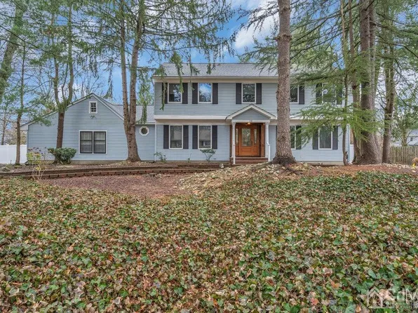 16 Phyllis Pl, Milltown, NJ 08850