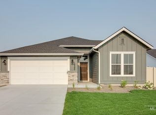 19395 Alexander Ave, Caldwell, ID 83605