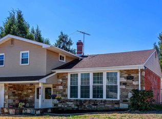 126 Alexis Ln, Philadelphia, PA 19115