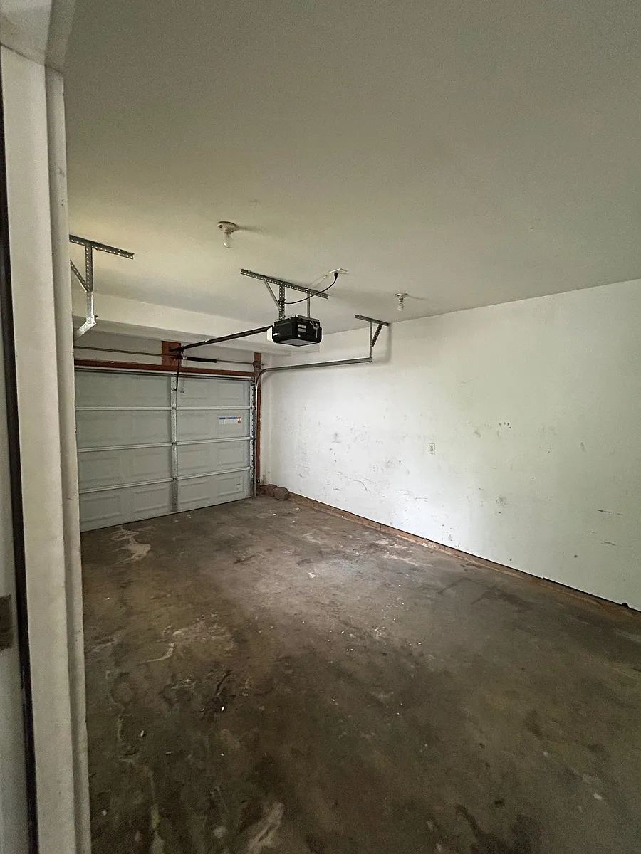 Building Photo - 191 Southfield Dr #2