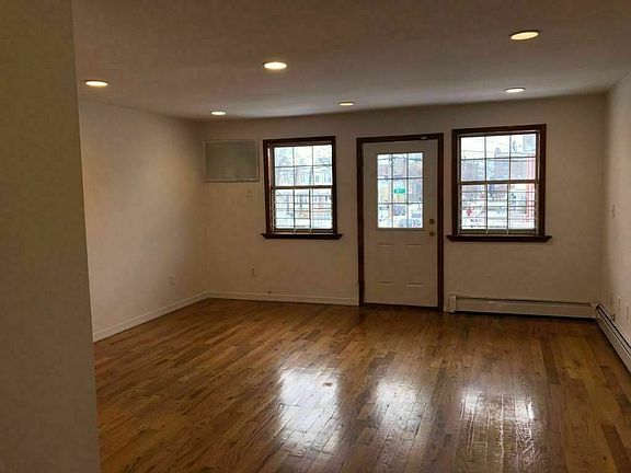 3rd image of 172-25A 91st Ave #2