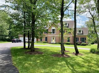 306 Aurora Dr, Norwich, NY 13815