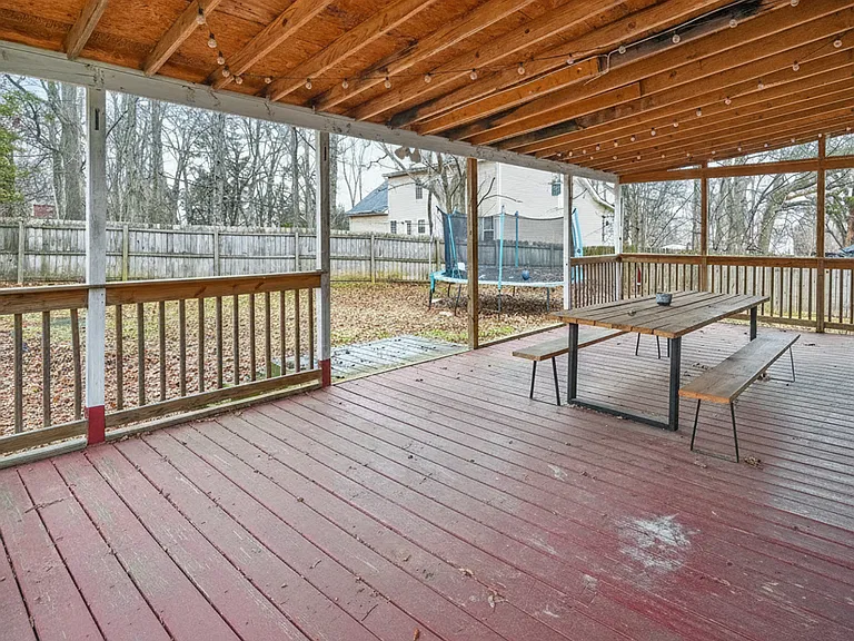 3016 Brantley Dr — Photo 7
