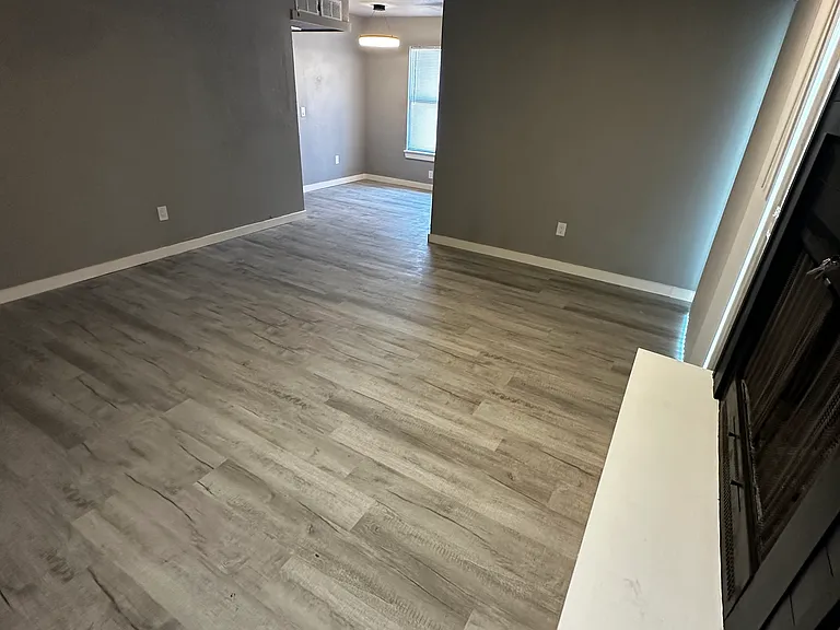 1200 N Cedar Ave #424 — Photo 3