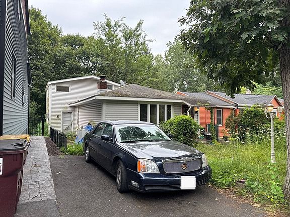 3rd image of 5 Gaskill Ave