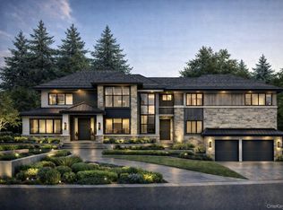 8 Pierson Lakes Dr, Sloatsburg, NY 10974