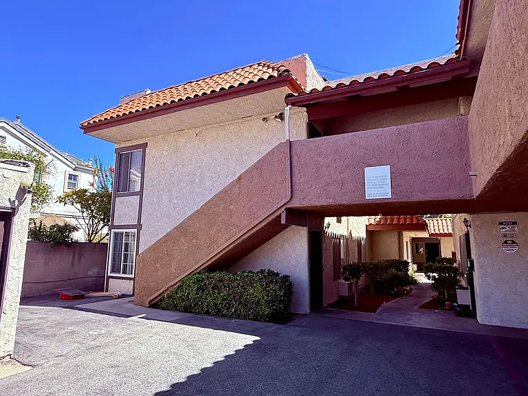3300 W Orange Ave — Photo 19