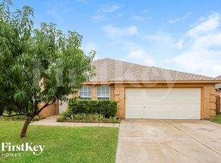 433 Asbury Dr, Saginaw, TX 76179