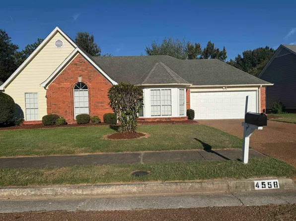 4558 Kings Grant Dr, Memphis, TN 38125