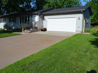 1504 Winchester Way, Altoona, WI 54720