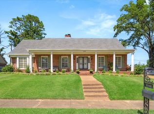 3346 Dell Glade Dr, Memphis, TN 38111
