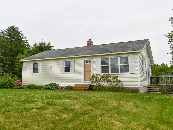 17 Bunny Street, Augusta, ME 04330