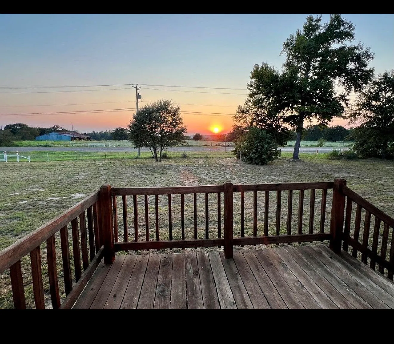 Spacious 3/2 on 1 Acre Move-In Ready in Athens, TX — Photo 3