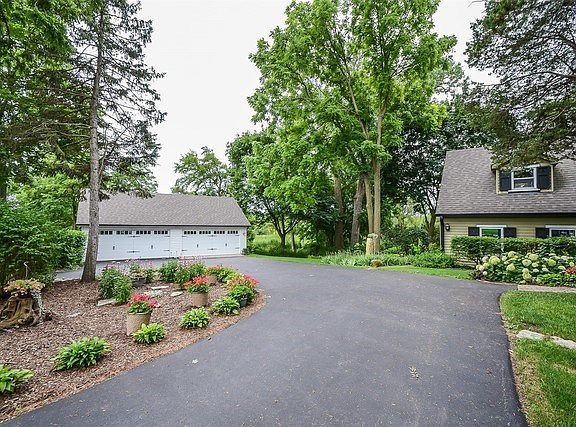 Plenty of room for Guest Parking