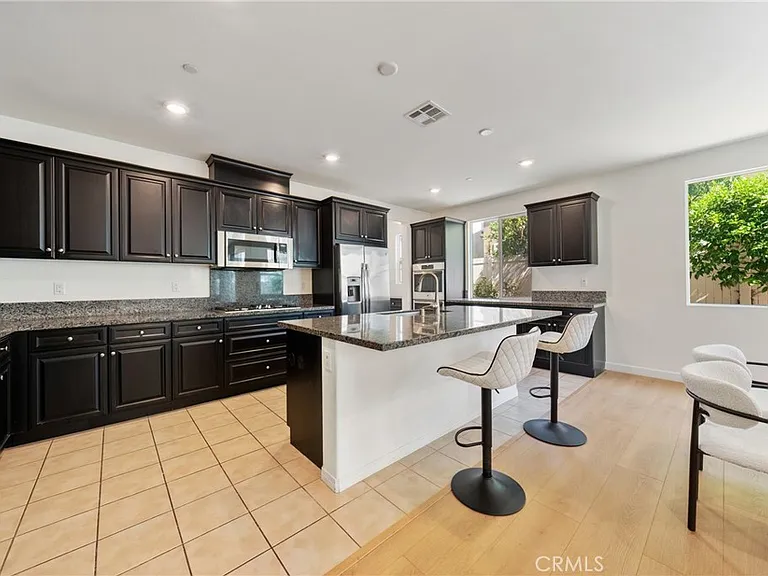 6956 La Rochelle Way — Photo 17