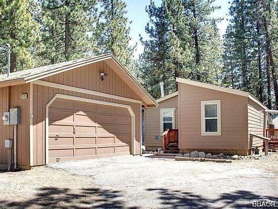 1st image of 39539 Red Robin Dr