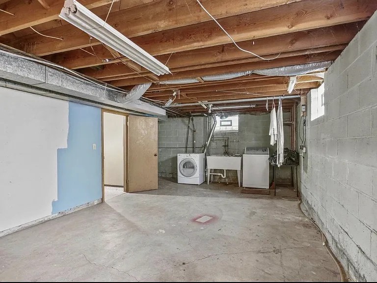 3516 Spain Pl #3516 — Photo 12