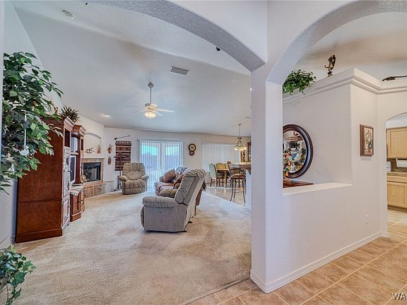 3rd image of 2130 E Sandwedge Lane